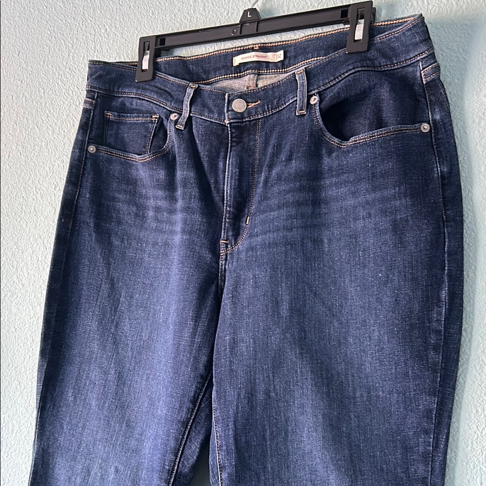 Levi’s Classic Straight Leg Jeans Size 32 - Picture 4 of 10